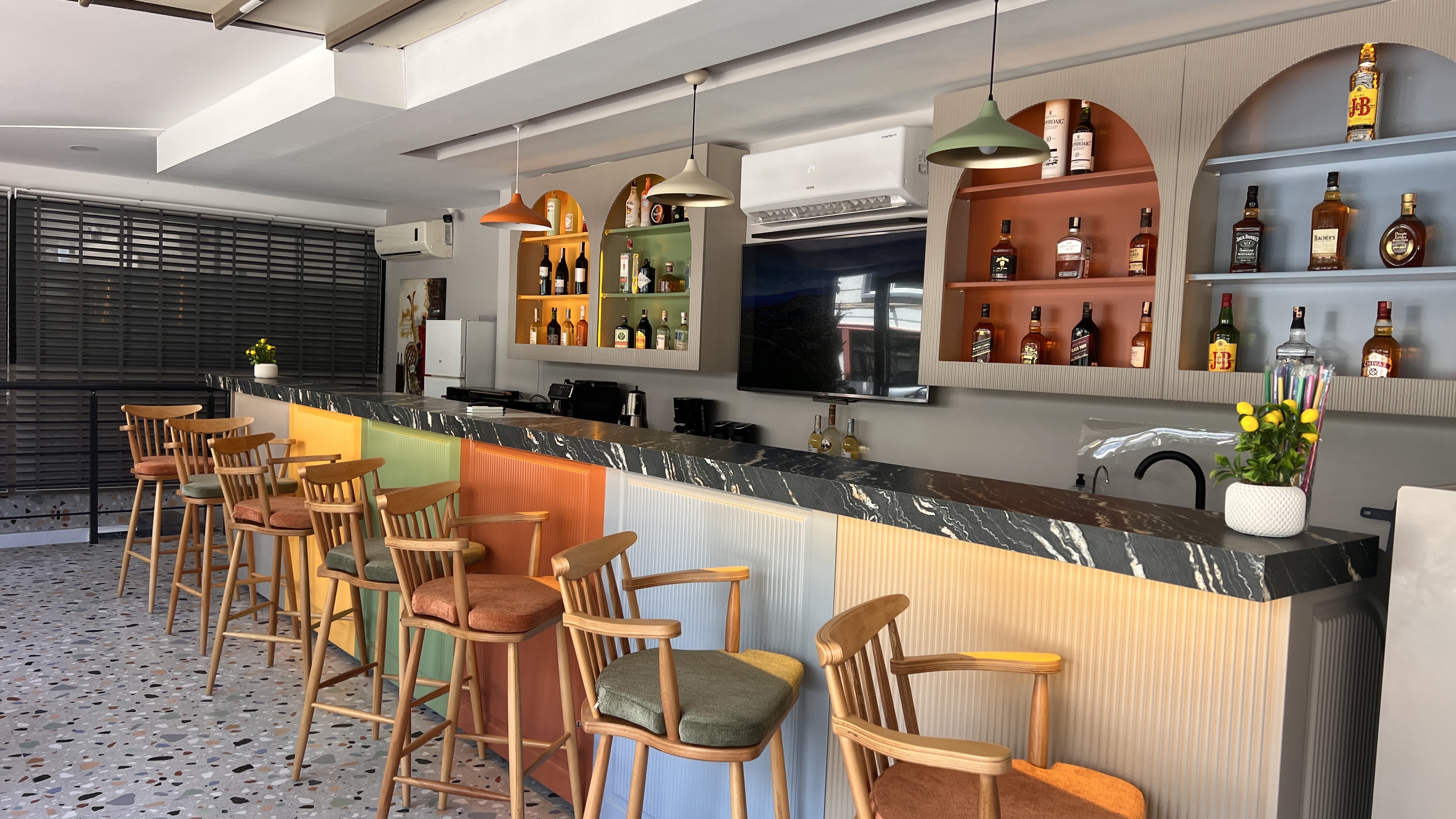 Cafe ve Bar